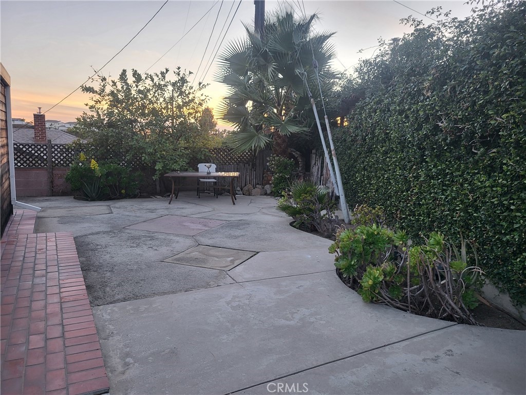 8455 Springford Drive Property Photo 24