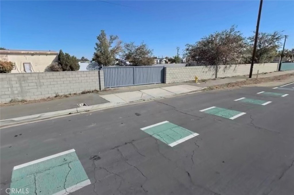 3323 E Avenue I Property Photo 34