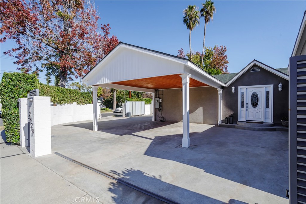 12428 Debby Street Property Photo 1