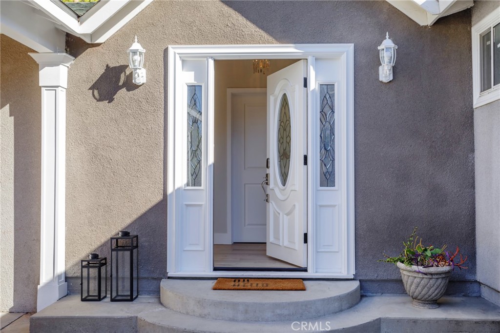 12428 Debby Street Property Photo 7