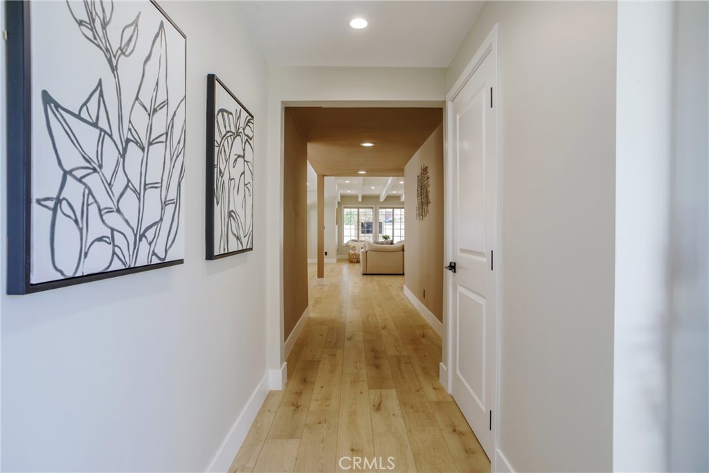 12428 Debby Street Property Photo 8