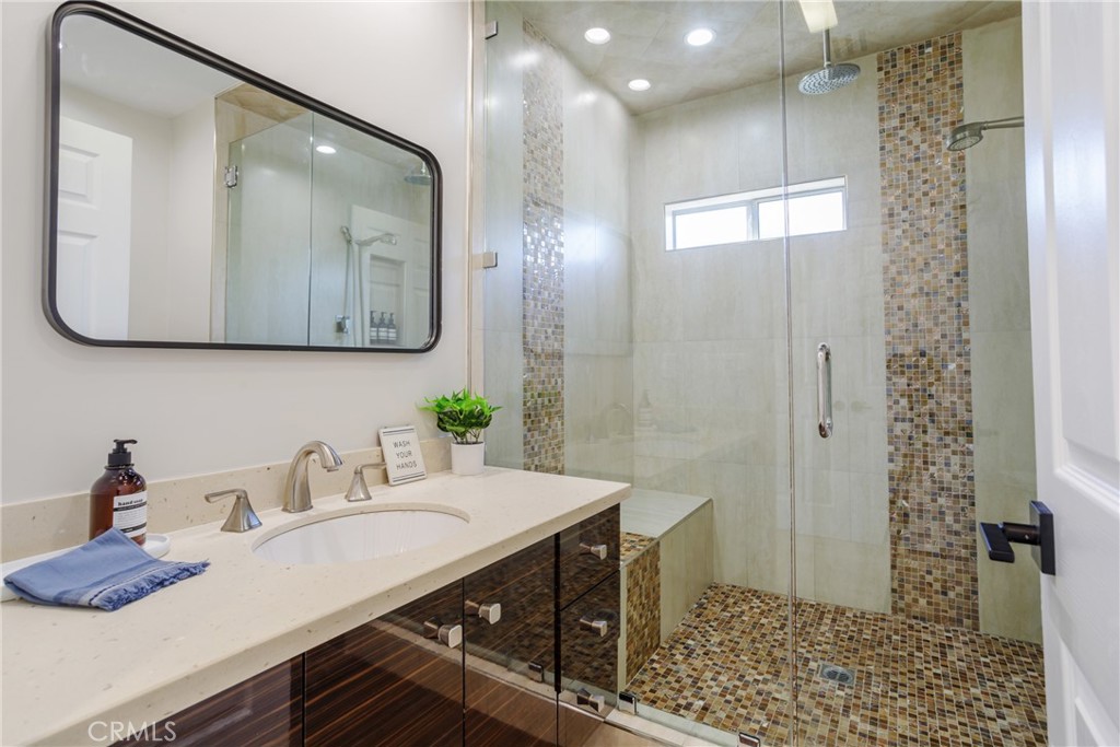 12428 Debby Street Property Photo 35