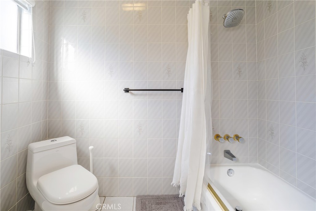 12428 Debby Street Property Photo 36