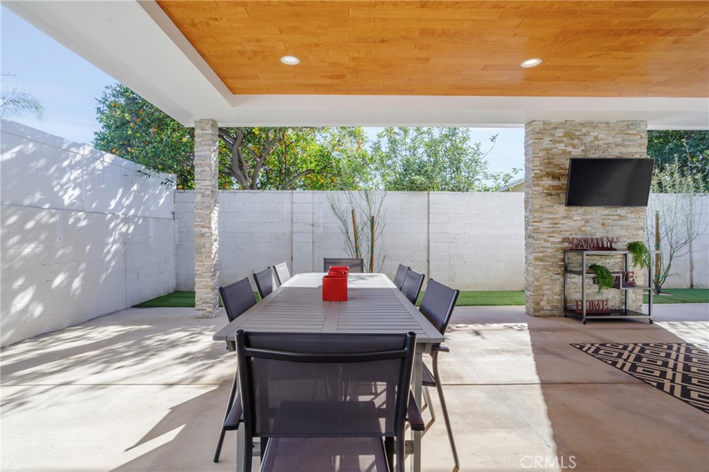 12428 Debby Street Property Photo 41