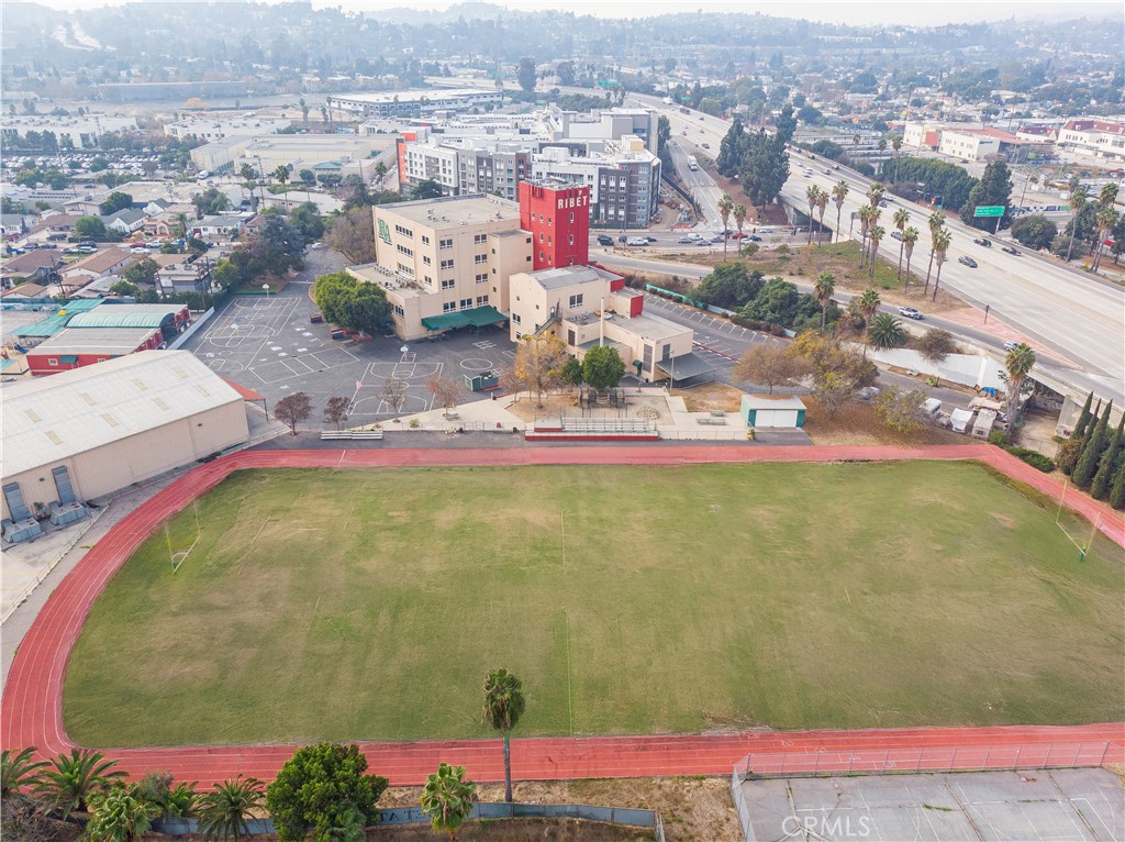 2911 N San Fernando Road Property Photo 6