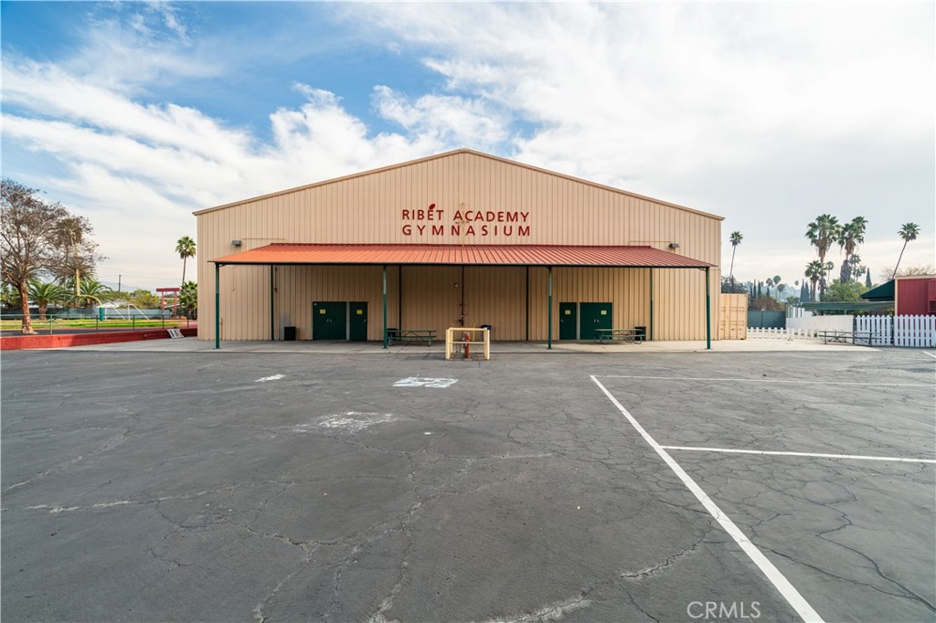 2911 N San Fernando Road Property Photo 8