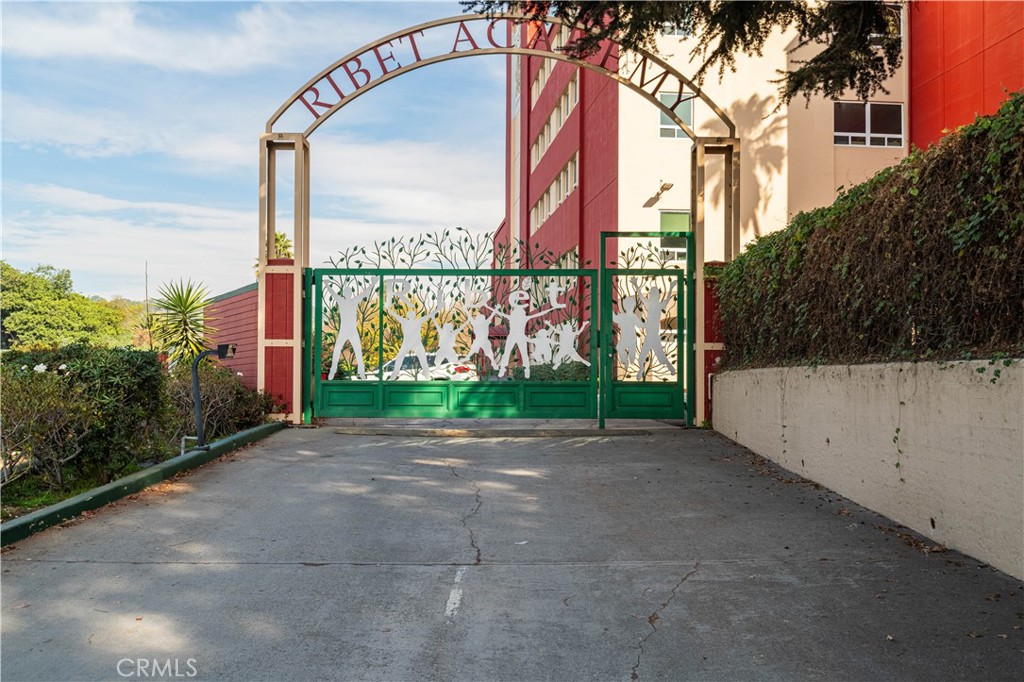 2911 N San Fernando Road Property Photo 11