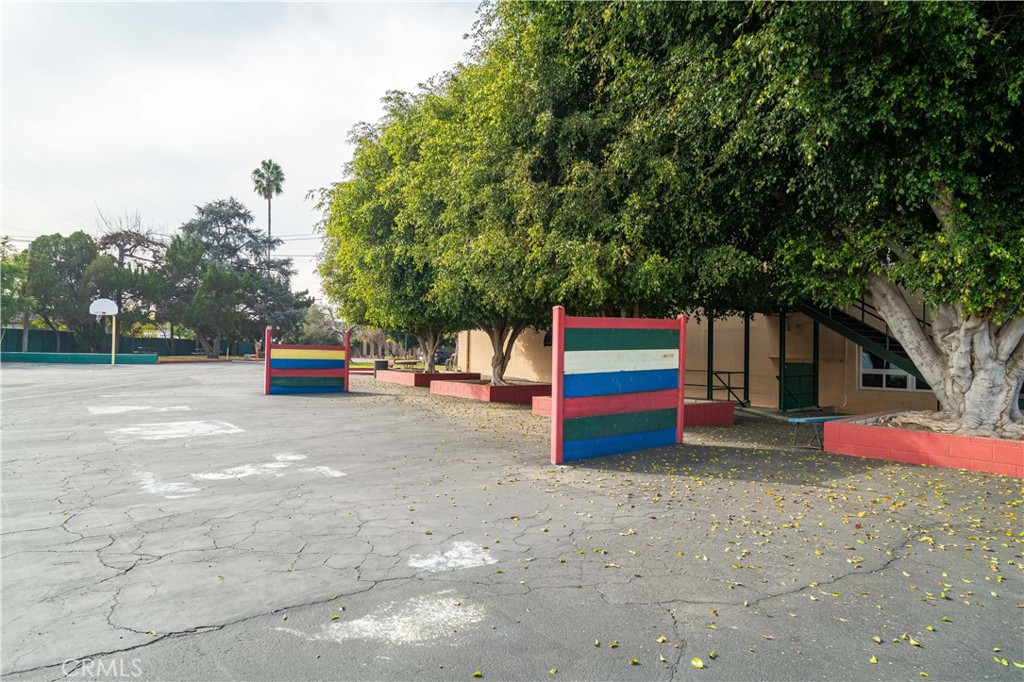2911 N San Fernando Road Property Photo 48