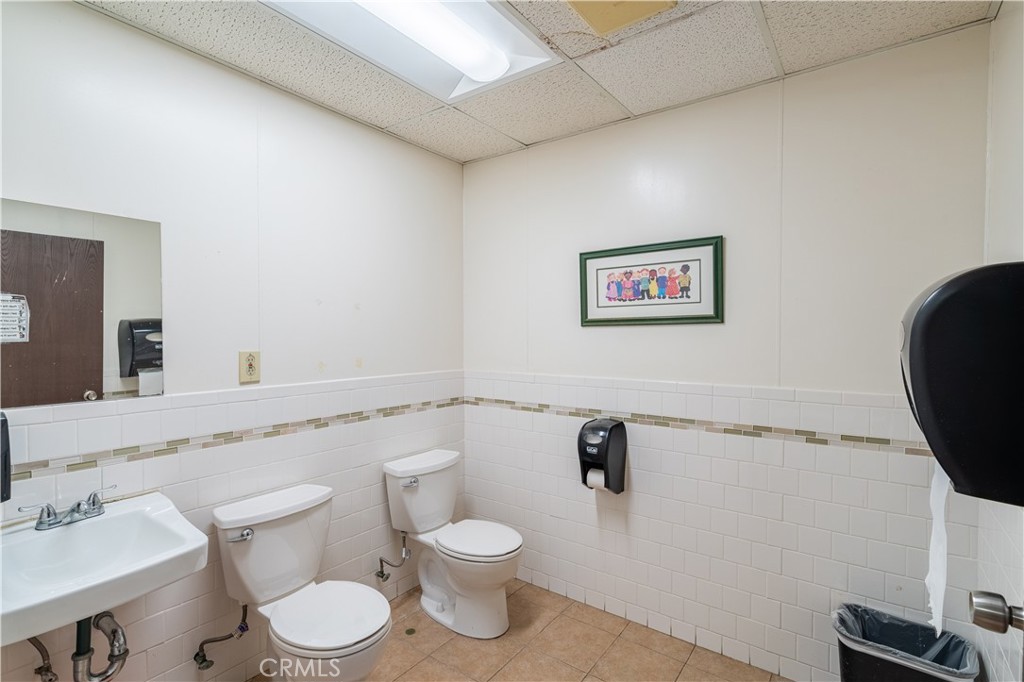 2911 N San Fernando Road Property Photo 59