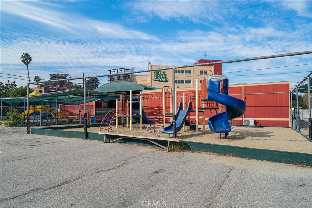 2911 N San Fernando Road Property Photo 61