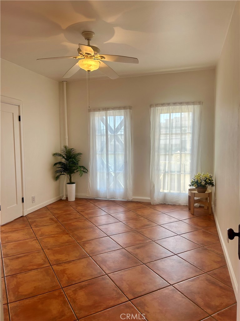 2121 James M Wood Boulevard 224 Property Photo 9