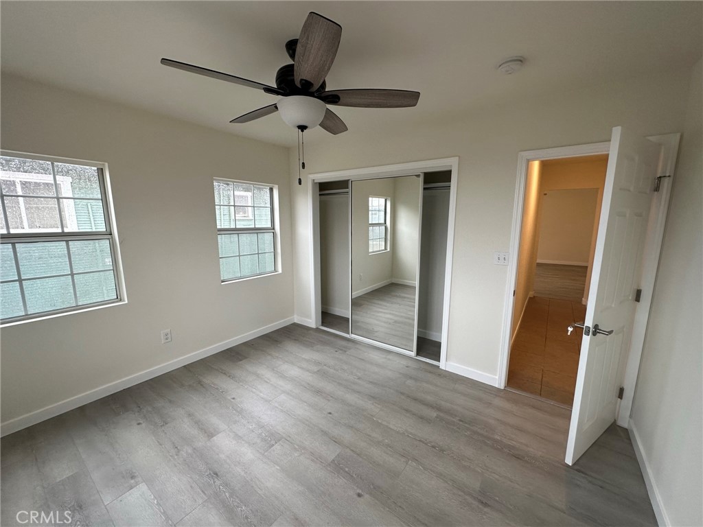 213 W 41st Place Property Photo 12