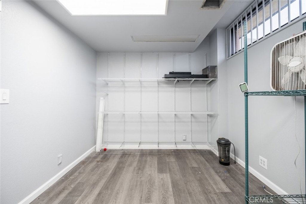 12132 Front Street Property Photo 16