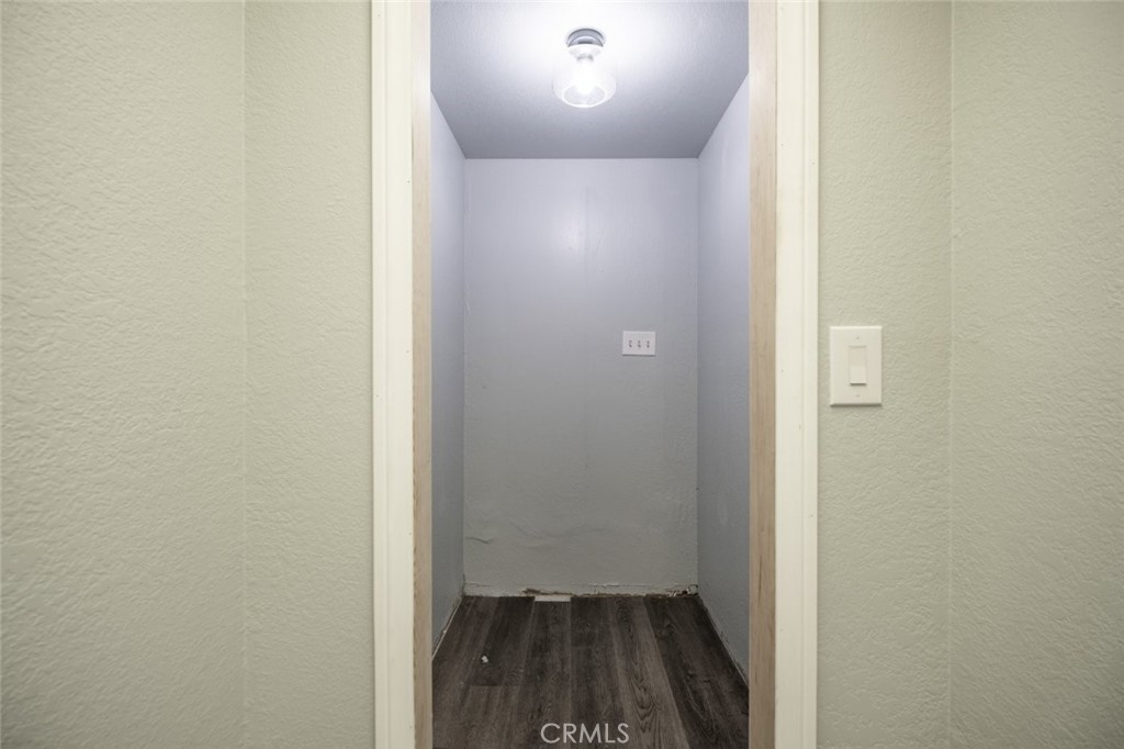 12132 Front Street Property Photo 18