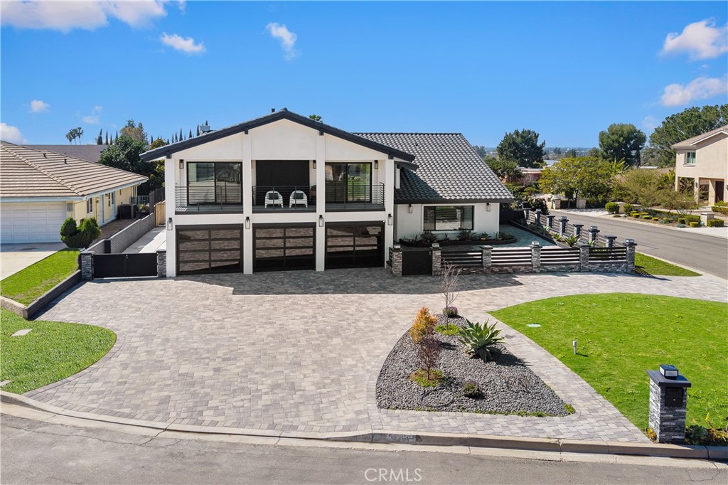 5201 Coral Ridge Circle Property Photo