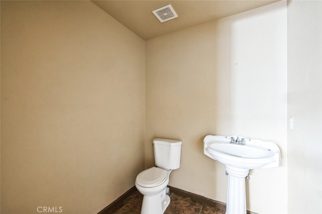 28401 Date Palm Drive Property Photo 9