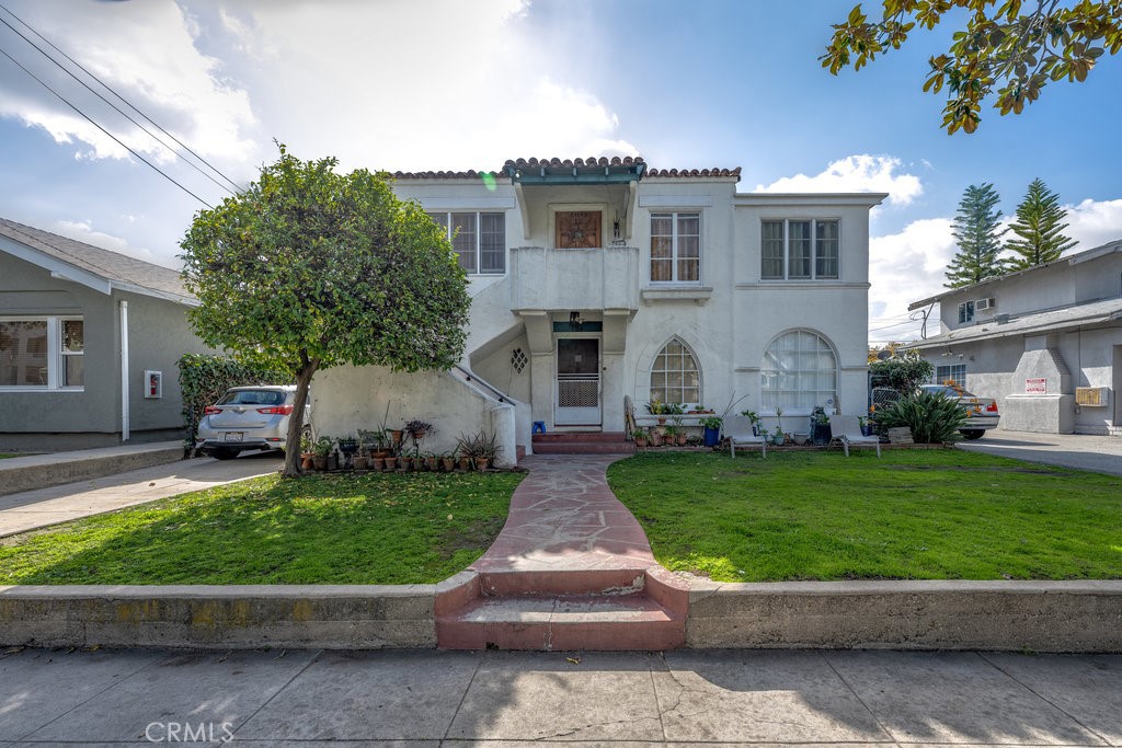 1314 E Harvard Street Property Photo 1