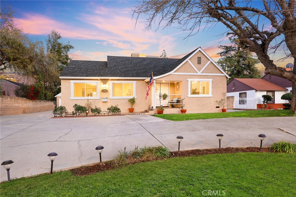 2020 Canada Boulevard Property Photo