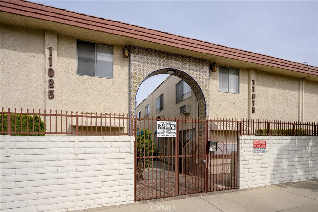 11025 Kittridge Street 128 Property Photo 1