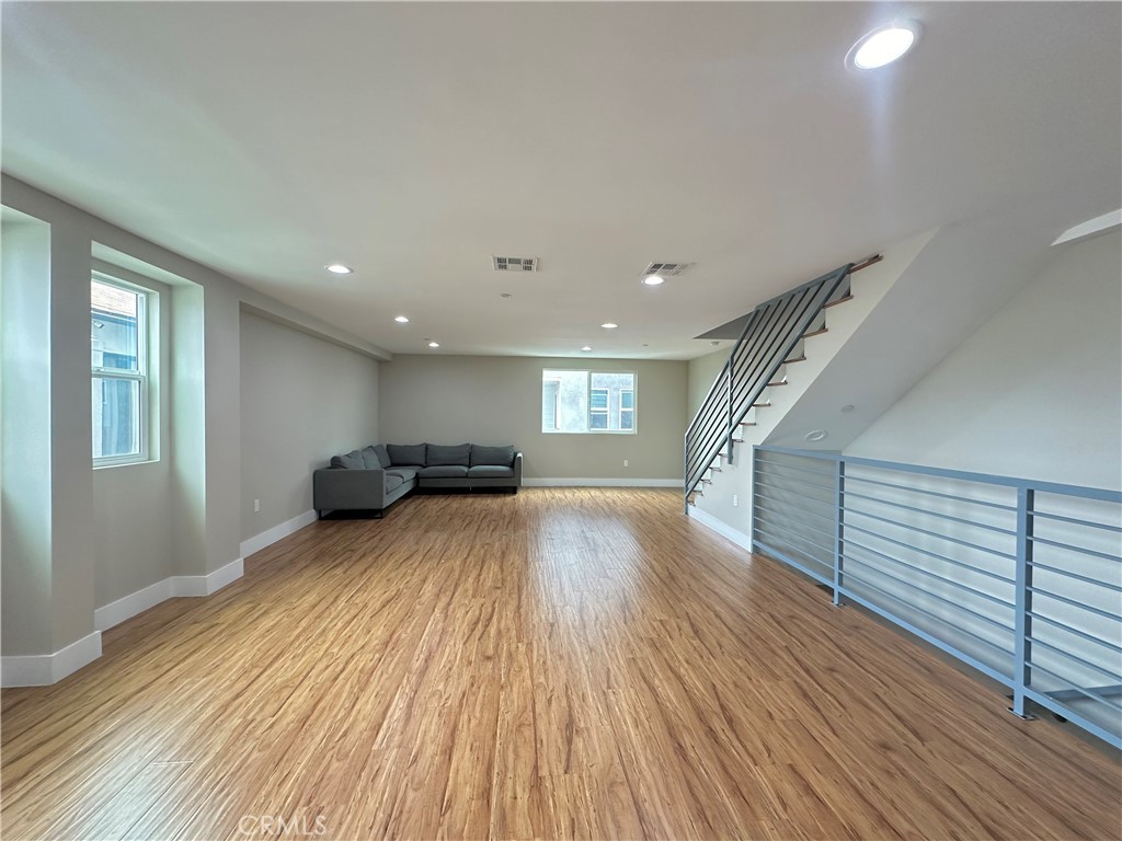2301 Hauser Boulevard Property Photo 8