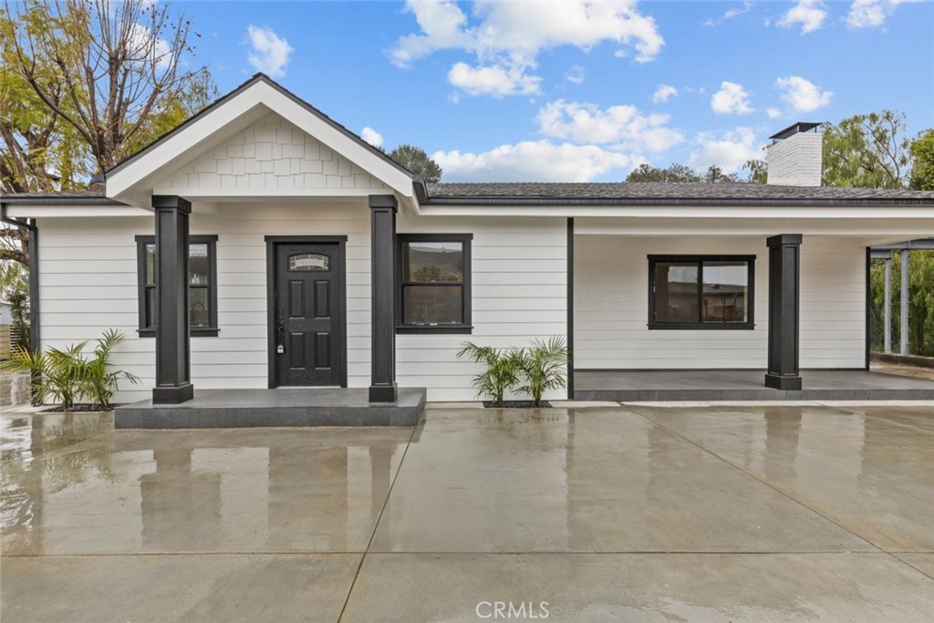 10151 Stonehurst Avenue Property Photo