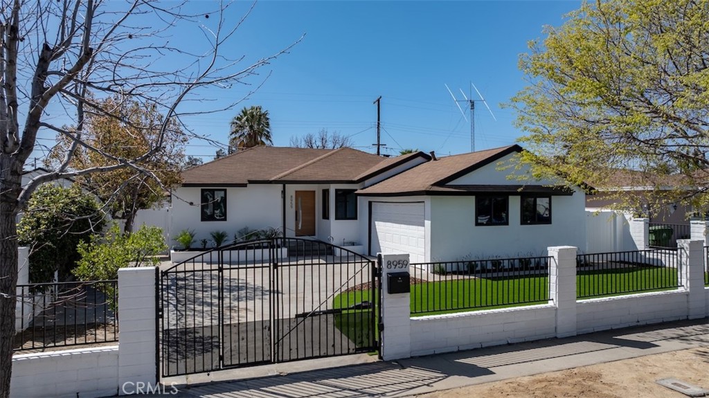 8959 Bartee Avenue Property Photo