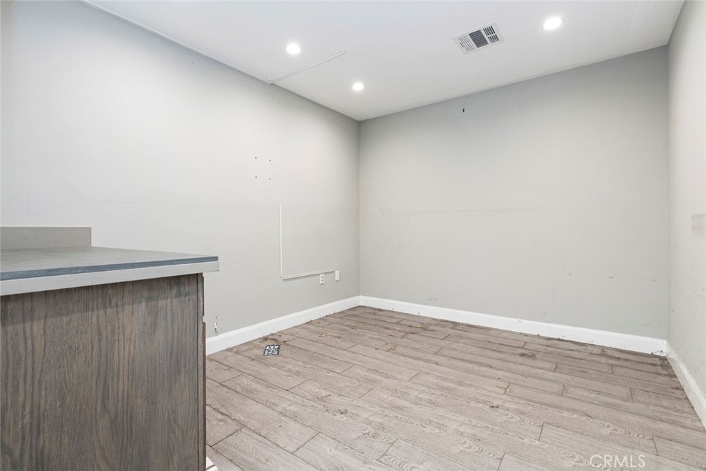 416 418 E Colorado Street Property Photo 18