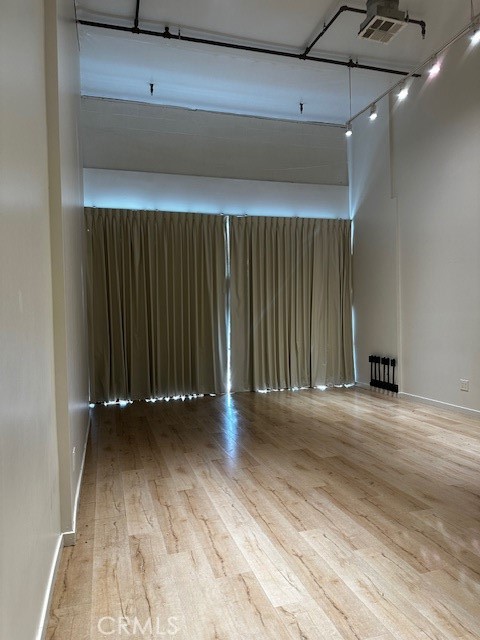671 675 W Broadway 108 Property Photo 2