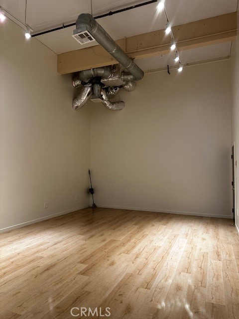671 675 W Broadway 108 Property Photo 3