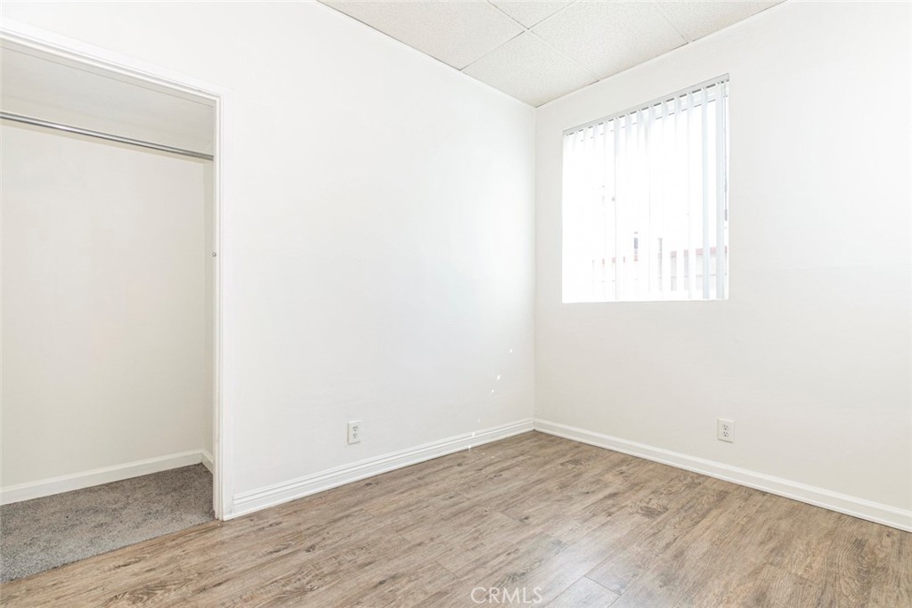 1138 N Parish Place Property Photo 33