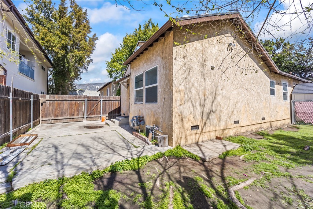 10425 Mcvine Avenue Property Photo 15