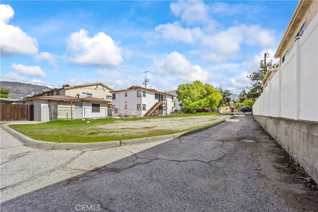 10425 Mcvine Avenue Property Photo 19