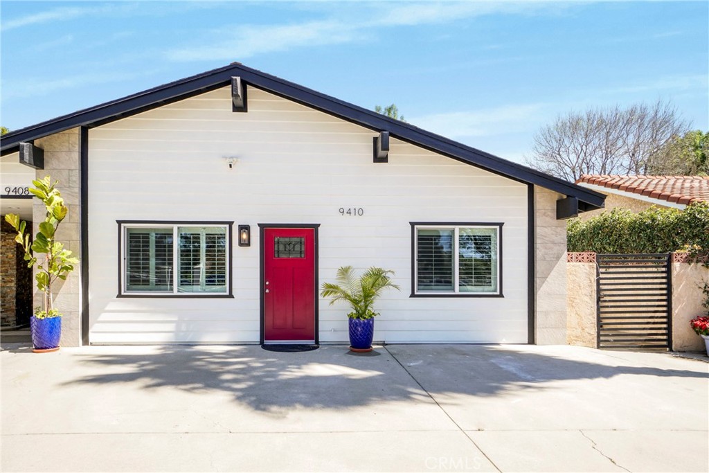 9410 Zelzah Avenue Property Photo