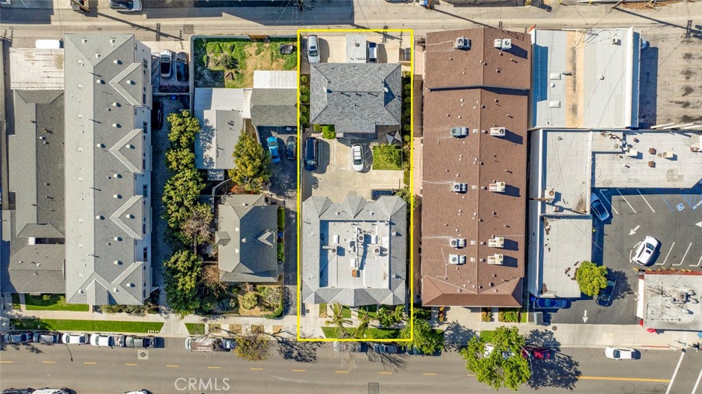 335 E Providencia Avenue Property Photo 13