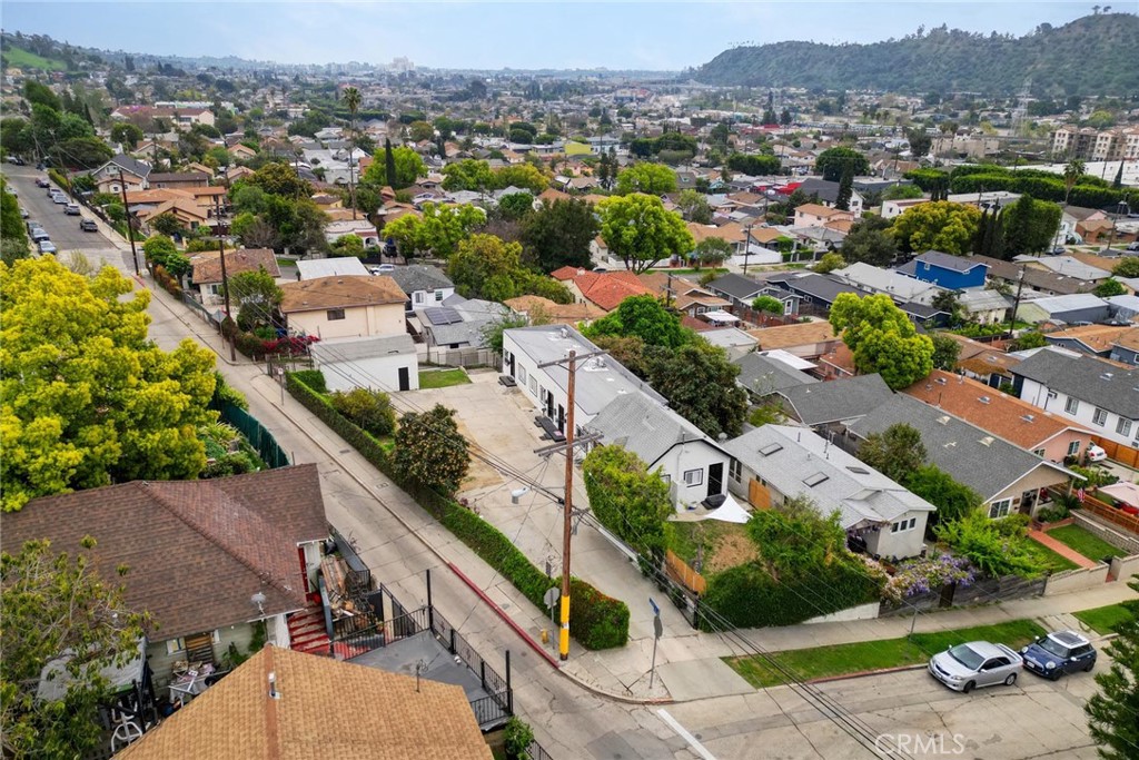 1418 1424 Isabel Street Property Photo 6
