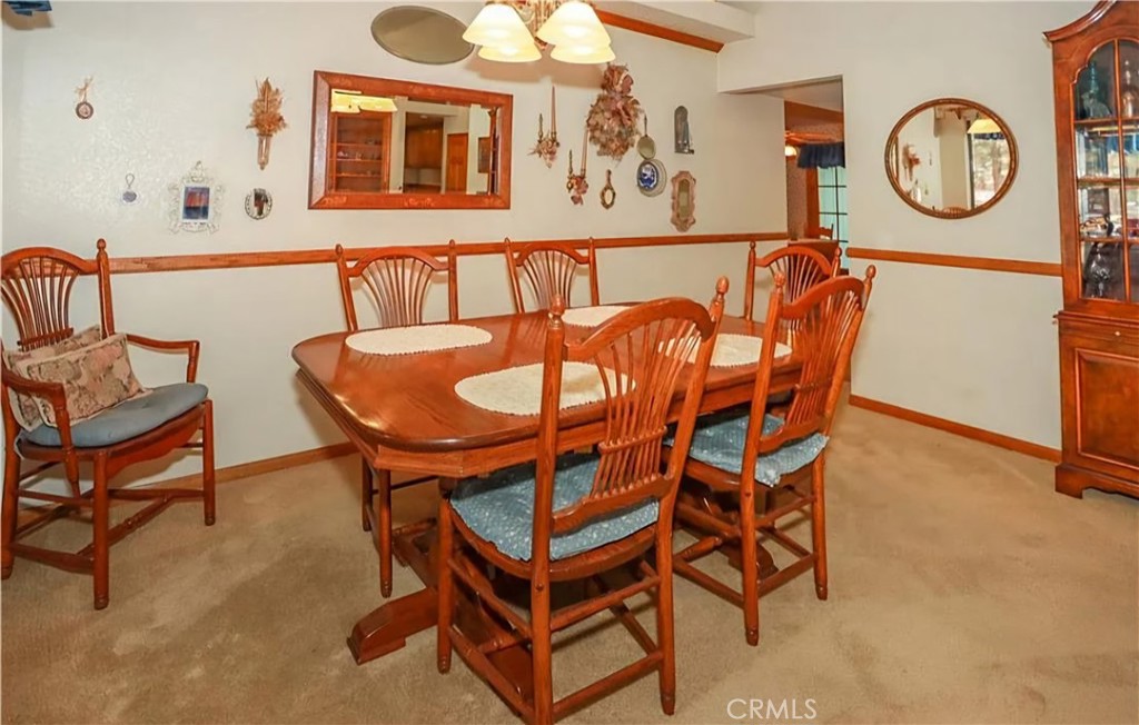 2474 Oak Lane Property Photo 9