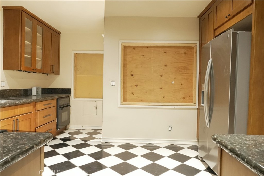 1201 W Temple Street Property Photo 9