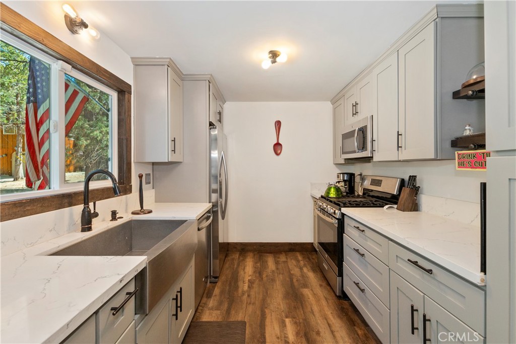 426 Crystal Court Property Photo 13