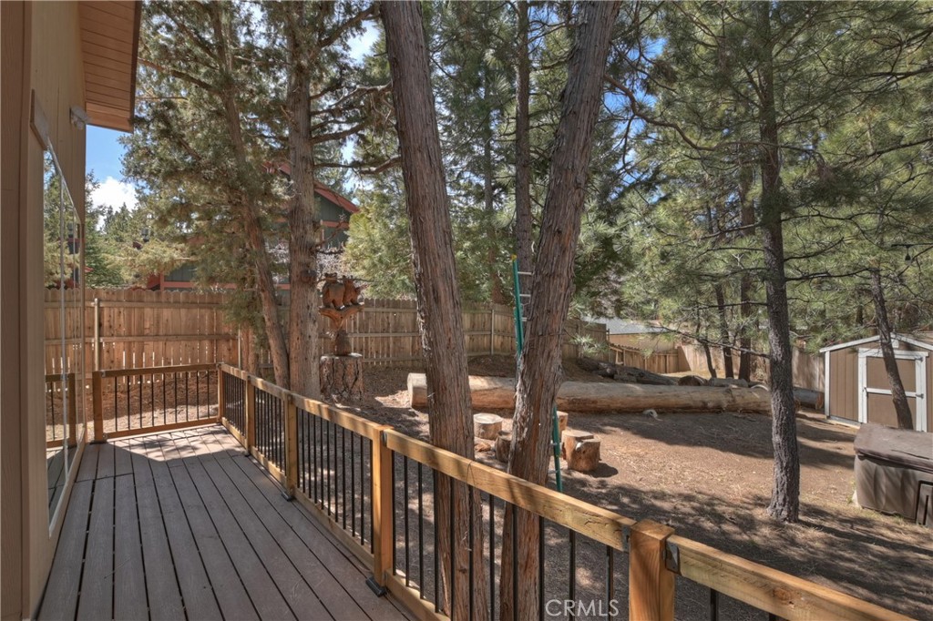 426 Crystal Court Property Photo 35