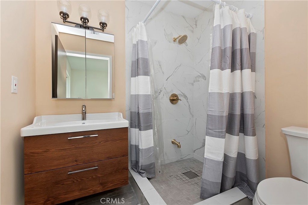 426 Crystal Court Property Photo 51