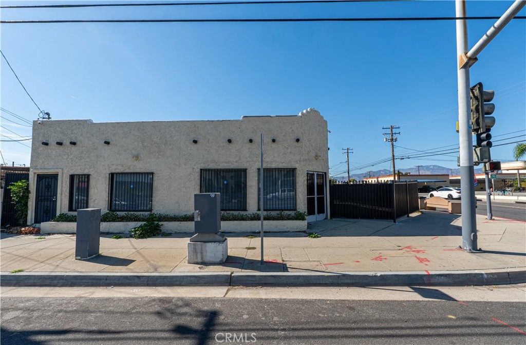 2163 Durfee Avenue Property Photo 2