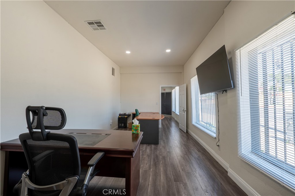 2163 Durfee Avenue Property Photo 13