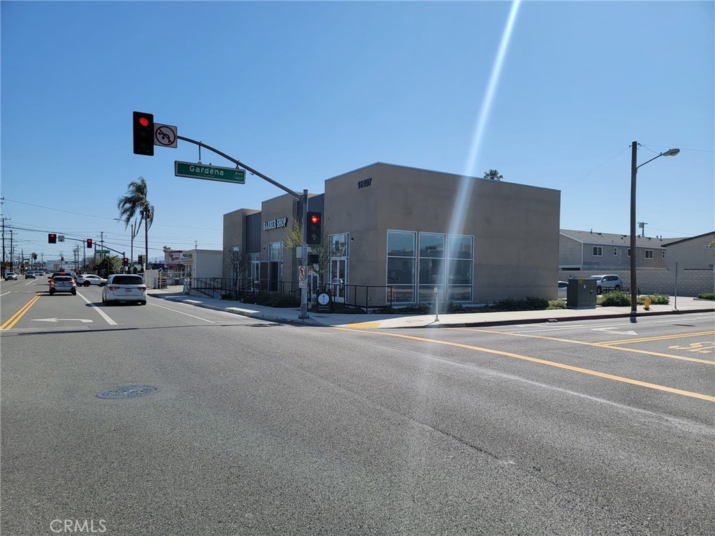 16407 S Normandie Avenue Property Photo 2