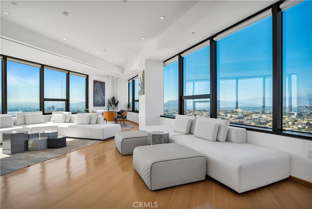 1100 Wilshire Boulevard 3302 Property Photo 1
