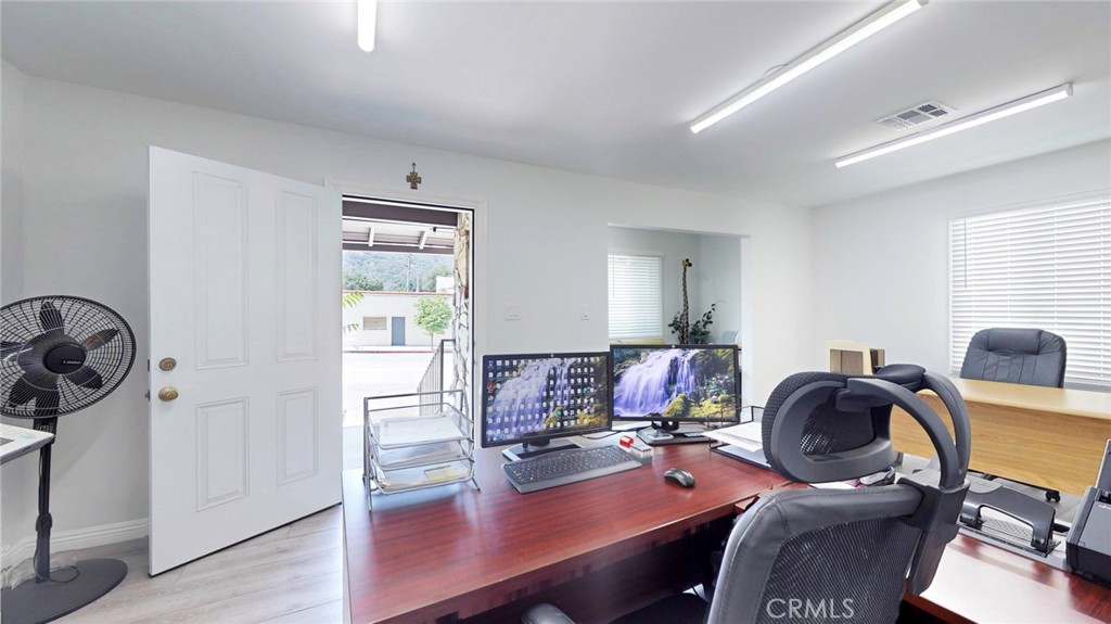 6851 Foothill Boulevard Property Photo 2