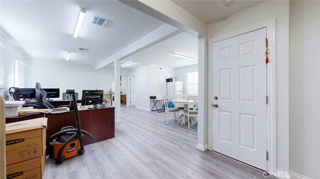 6851 Foothill Boulevard Property Photo 6