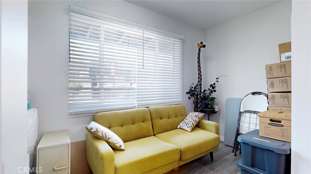 6851 Foothill Boulevard Property Photo 15