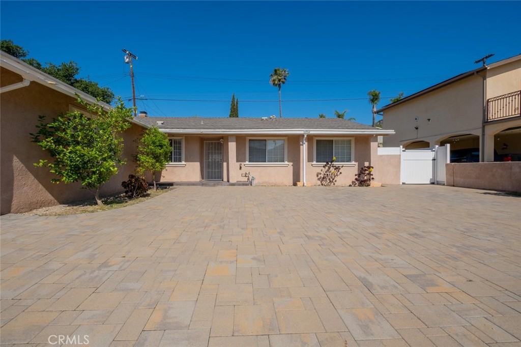 12587 Cathy Street Property Photo 4