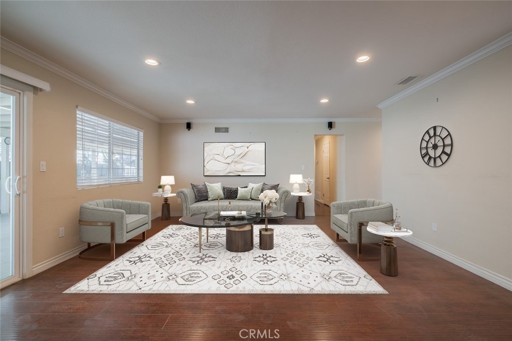 12587 Cathy Street Property Photo 7
