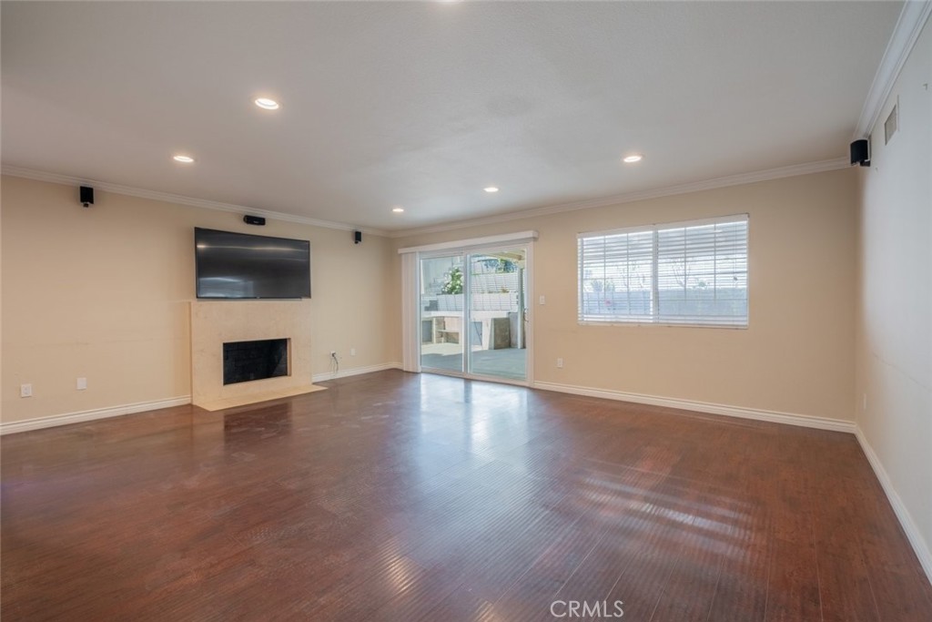 12587 Cathy Street Property Photo 9